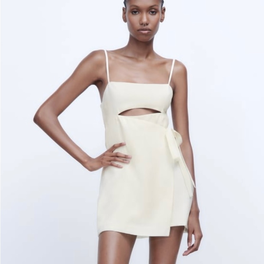 Zara Cutout Jumpsuit Dress in White, Sz s